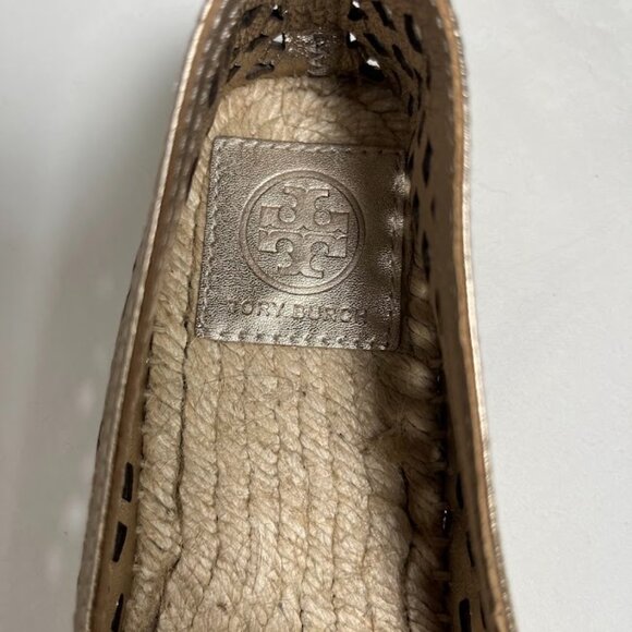 Tory Burch Gold Leather Laser Cut Espadrilles - Size 8M - Picture 5 of 7